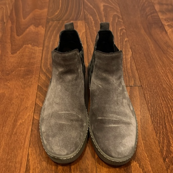 Gabor Chelsea Leopard Bootie - Picture 2 of 8